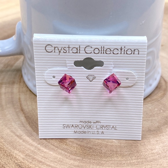 Made With Swarovski Crystals Cube Stud Earrings - Picture 1 of 9